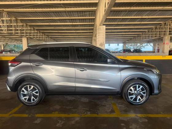 NISSAN KICKS 1.6 16V FLEXSTART SENSE XTRONIC NISSAN KICKS 1.6 16V FLEXSTART SENSE XTRONIC